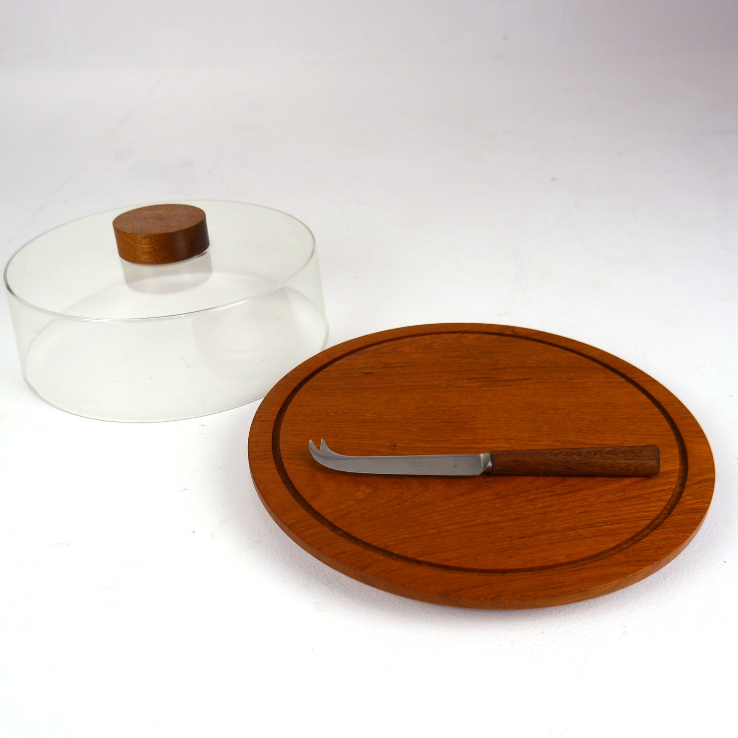 Modernist Cole & Mason Cheese Dome and Cheese Knife in Teak and Perspex - Mid Century Modern
