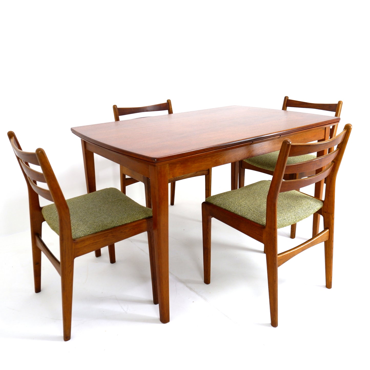Danish Modern Dining Table and 4 Chairs by Slagelse Møbelvaerk in Teak - Mid Century Modern