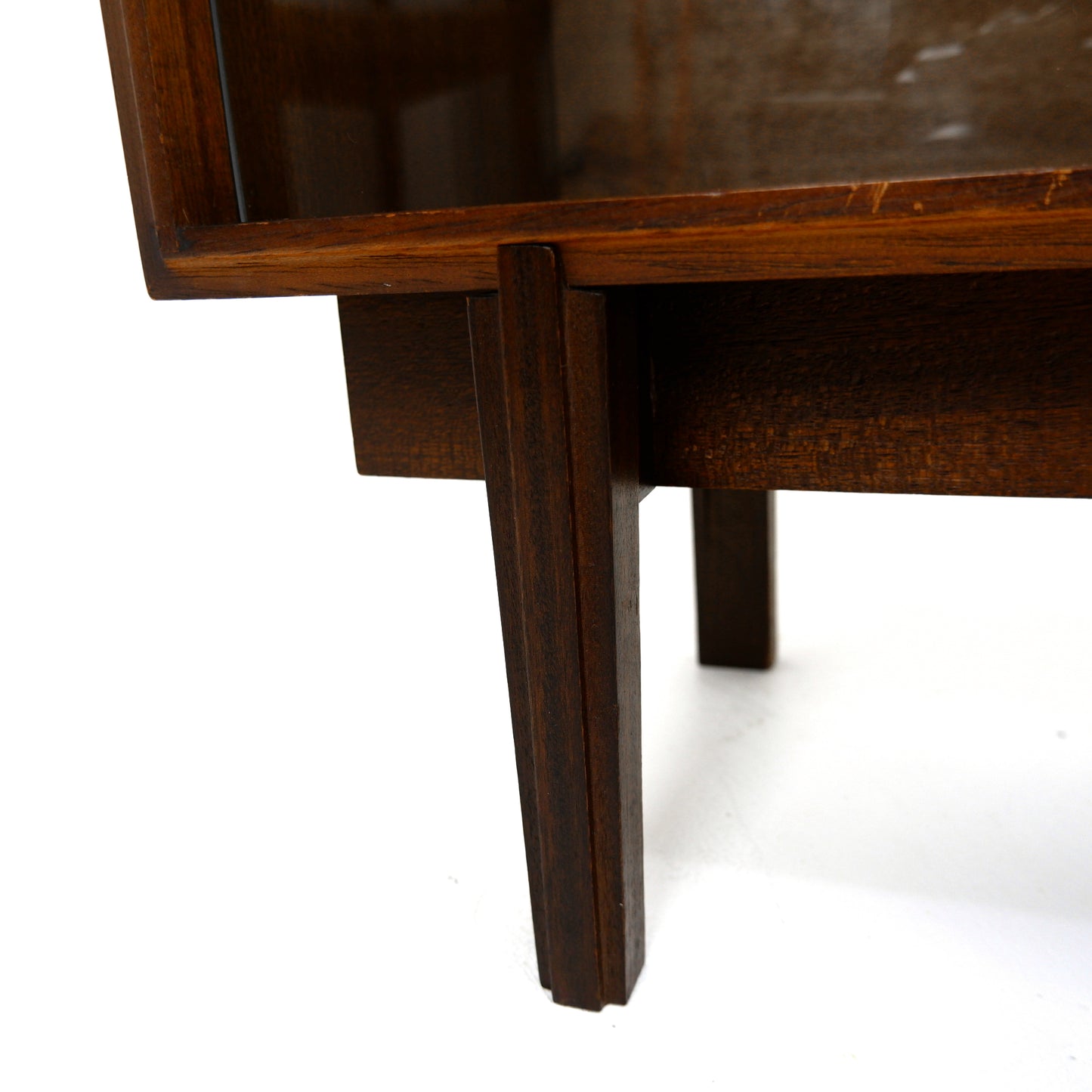 Mid Century Rosewood Glass Fronted Cabinet / Bookcase by Robert Heritage for Beaver & Tapley