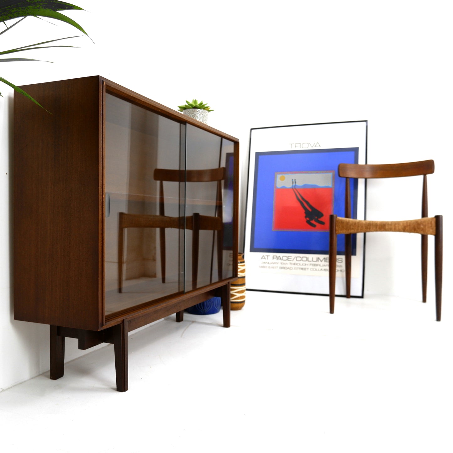 Mid Century Rosewood Glass Fronted Cabinet / Bookcase by Robert Heritage for Beaver & Tapley
