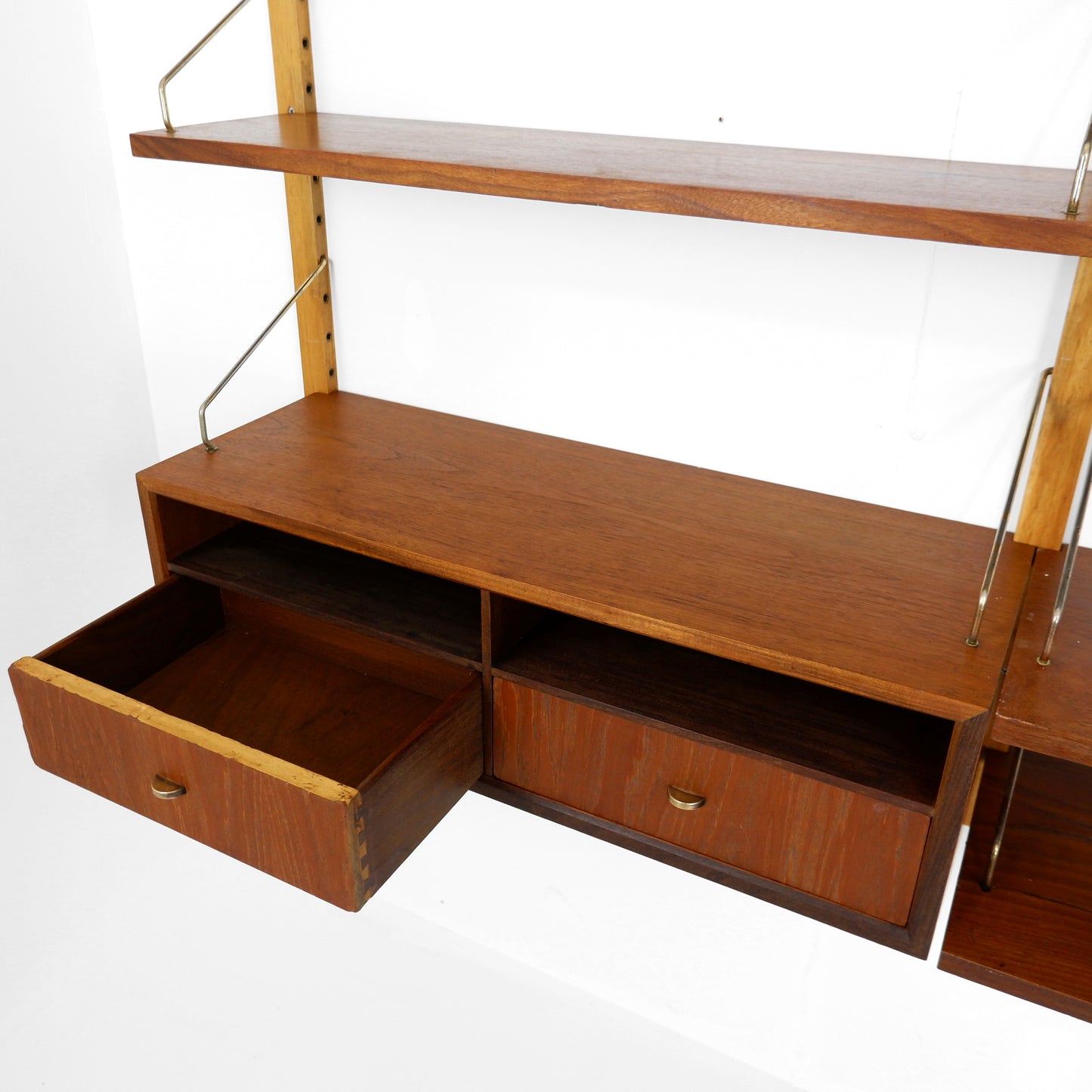 Poul Cadovius Danish Royal System Shelving Wall Unit in Teak - Cocktail/Drinks Cabinet with Bookcase Shelves