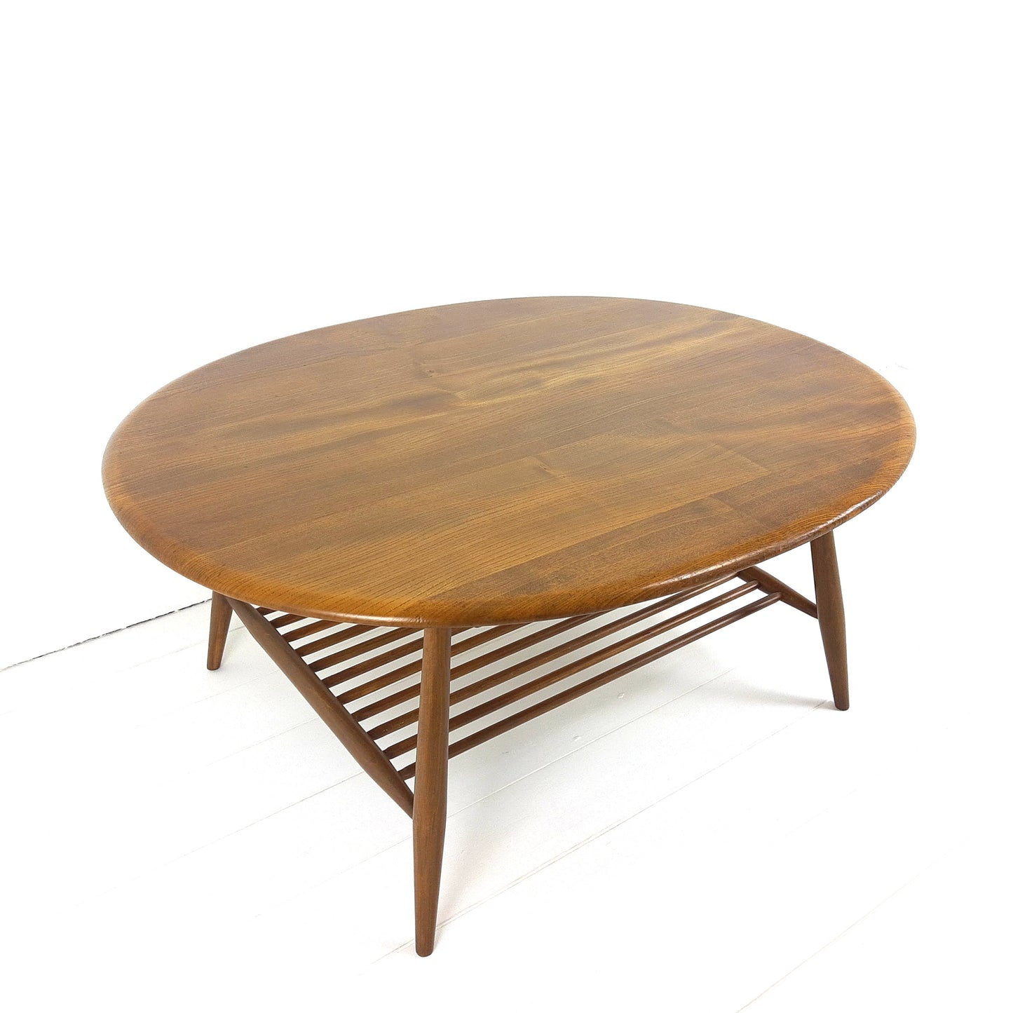 Vintage Ercol Oval Coffee Table with Magazine Rack n.o. 454 Light
