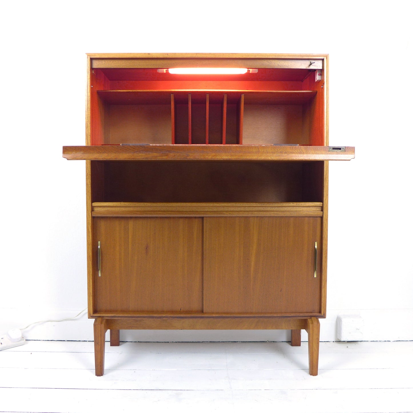 Mid Century Robert Heritage Desk/Bureau in Teak for Beaver & Tapley