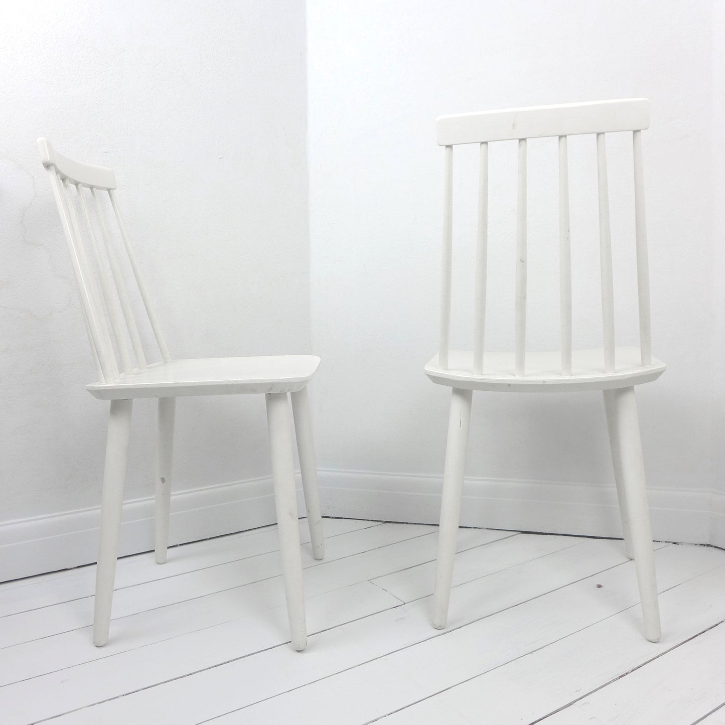 Danish Billund Stolefabrik Chairs - Pair in White - Mid Century