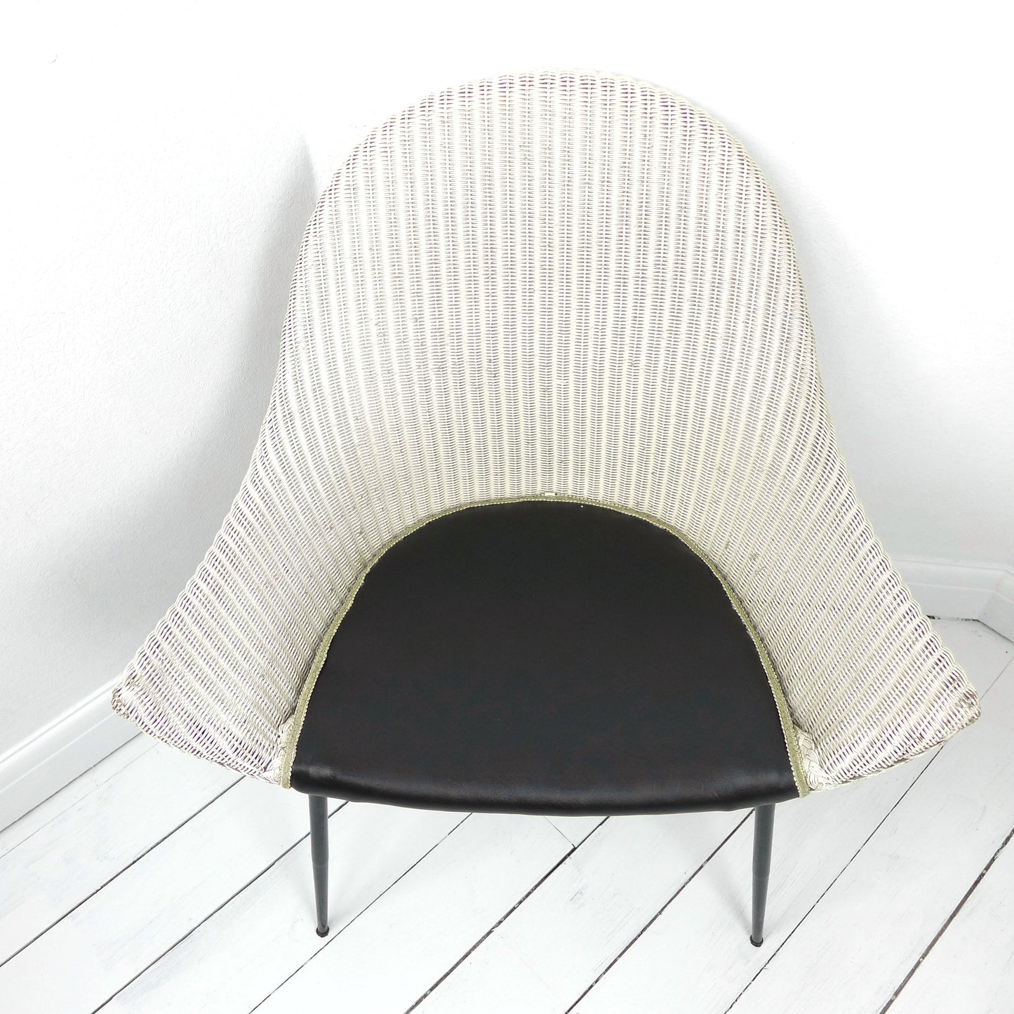 Mid Century Armchair by Lloyd Loom "Stingray" Space Age Atomic