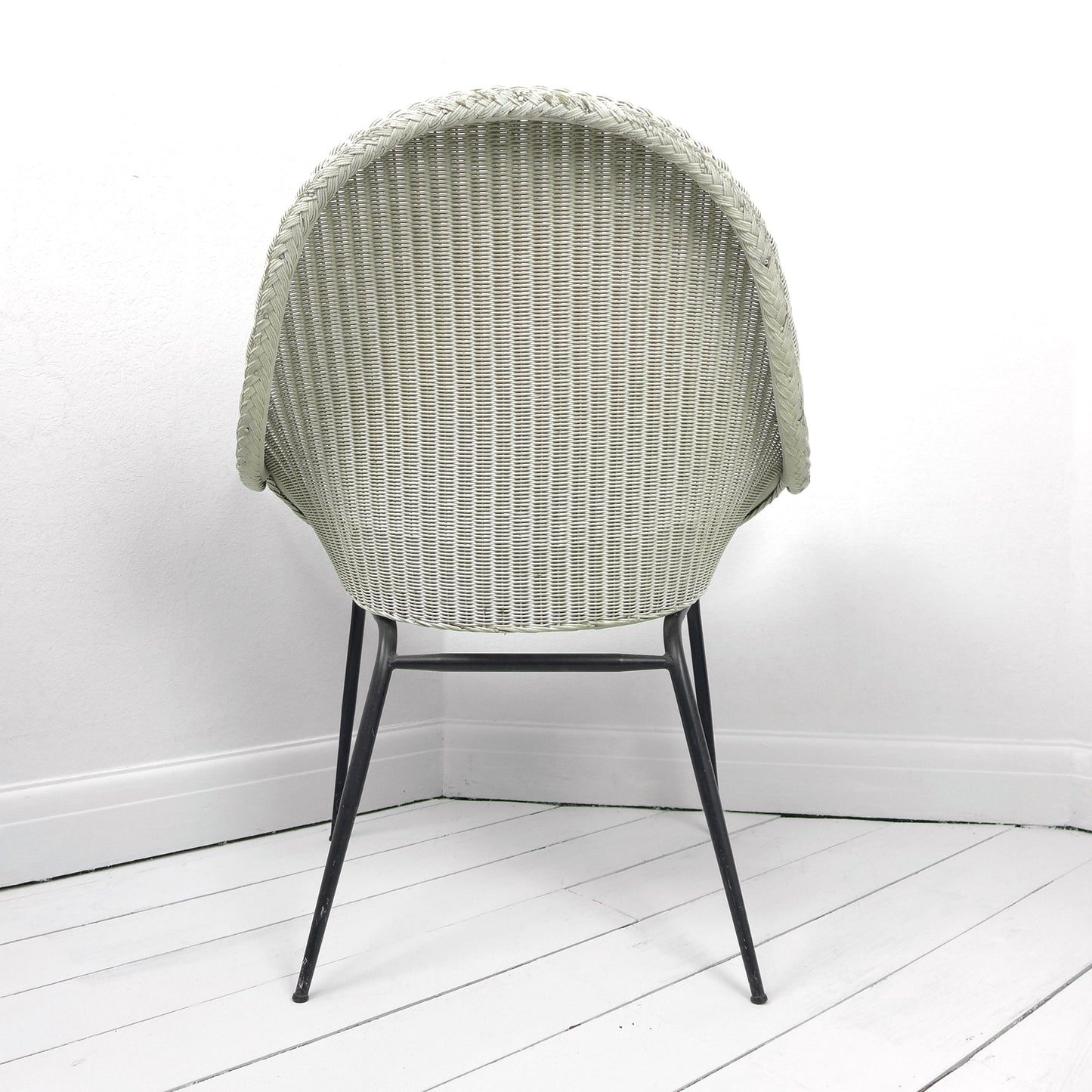 Mid Century Armchair by Lloyd Loom "Stingray" Space Age Atomic