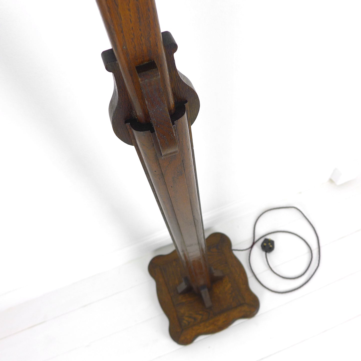 Refurbished Arts & Crafts / Art Nouveau Oak Floor Lamp / Standard Lamp Base