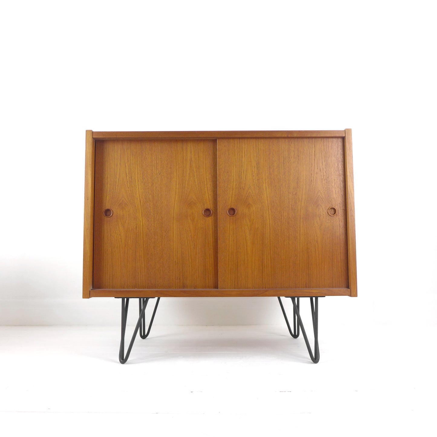 Danish Mid Century Teak Sideboard on Hairpin Legs - Record / Drinks Cabinet / TV Stand Vintage