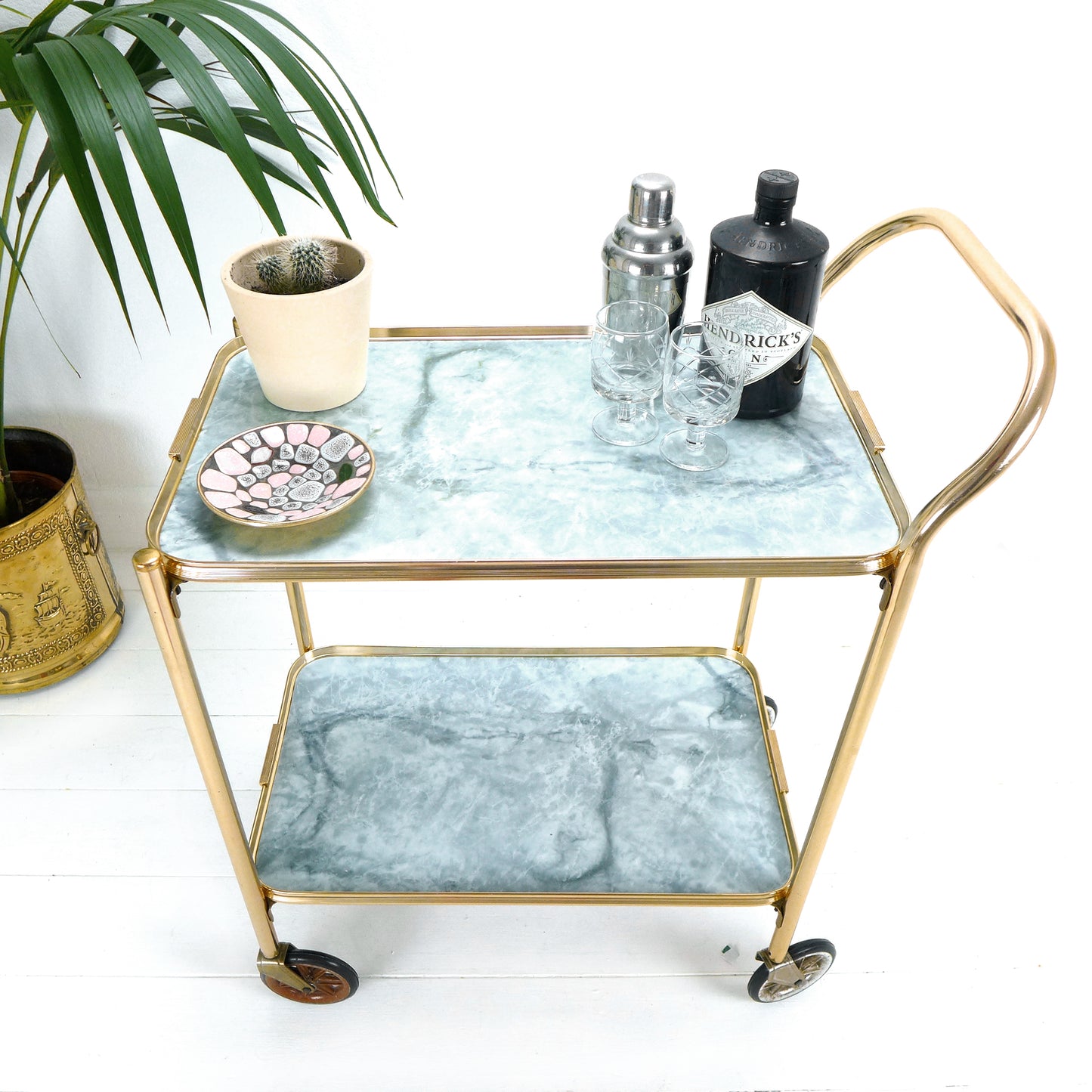 Mid Century Drinks Trolley - Vintage Bar/Drinks Cart on Wheels - Gold Metal/Brass