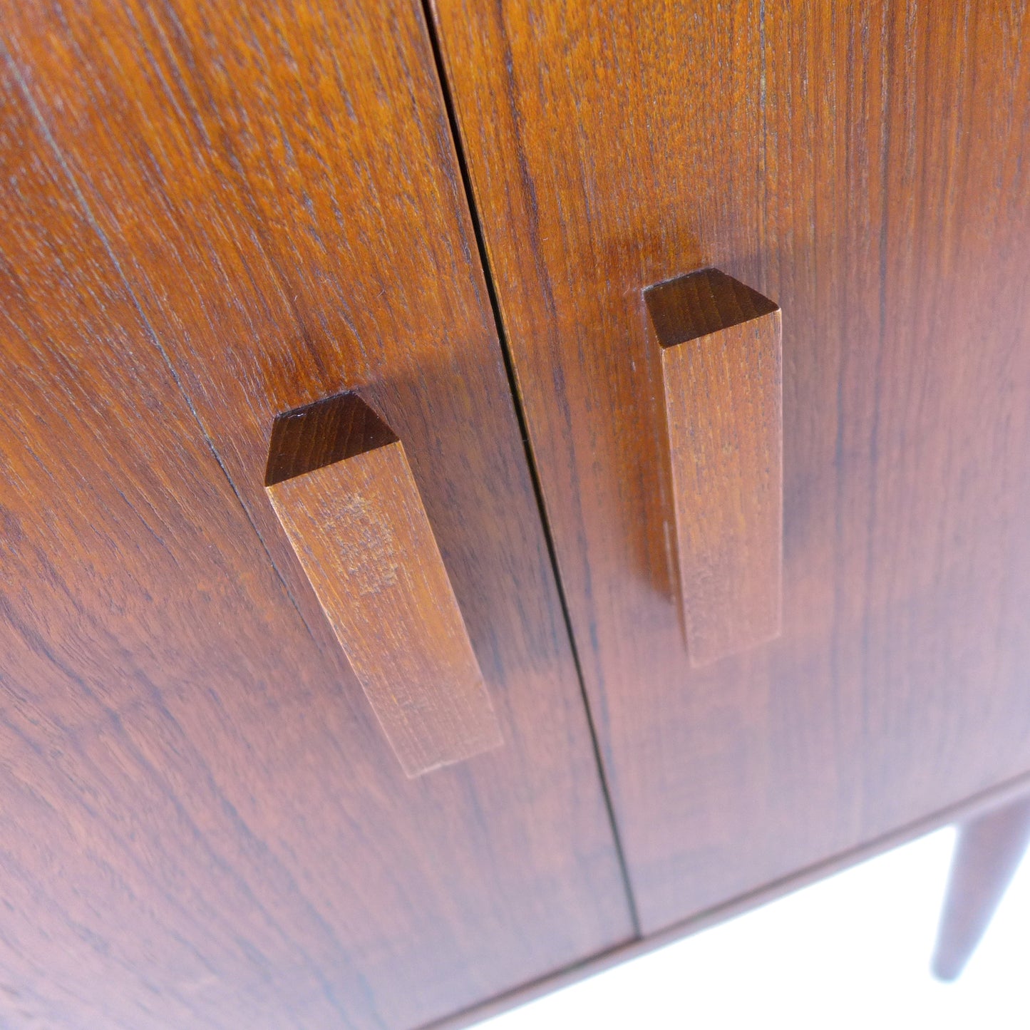 Mid Century Record Cabinet / Drinks Cabinet in Rosewood - Storage/Home Office/Cocktail