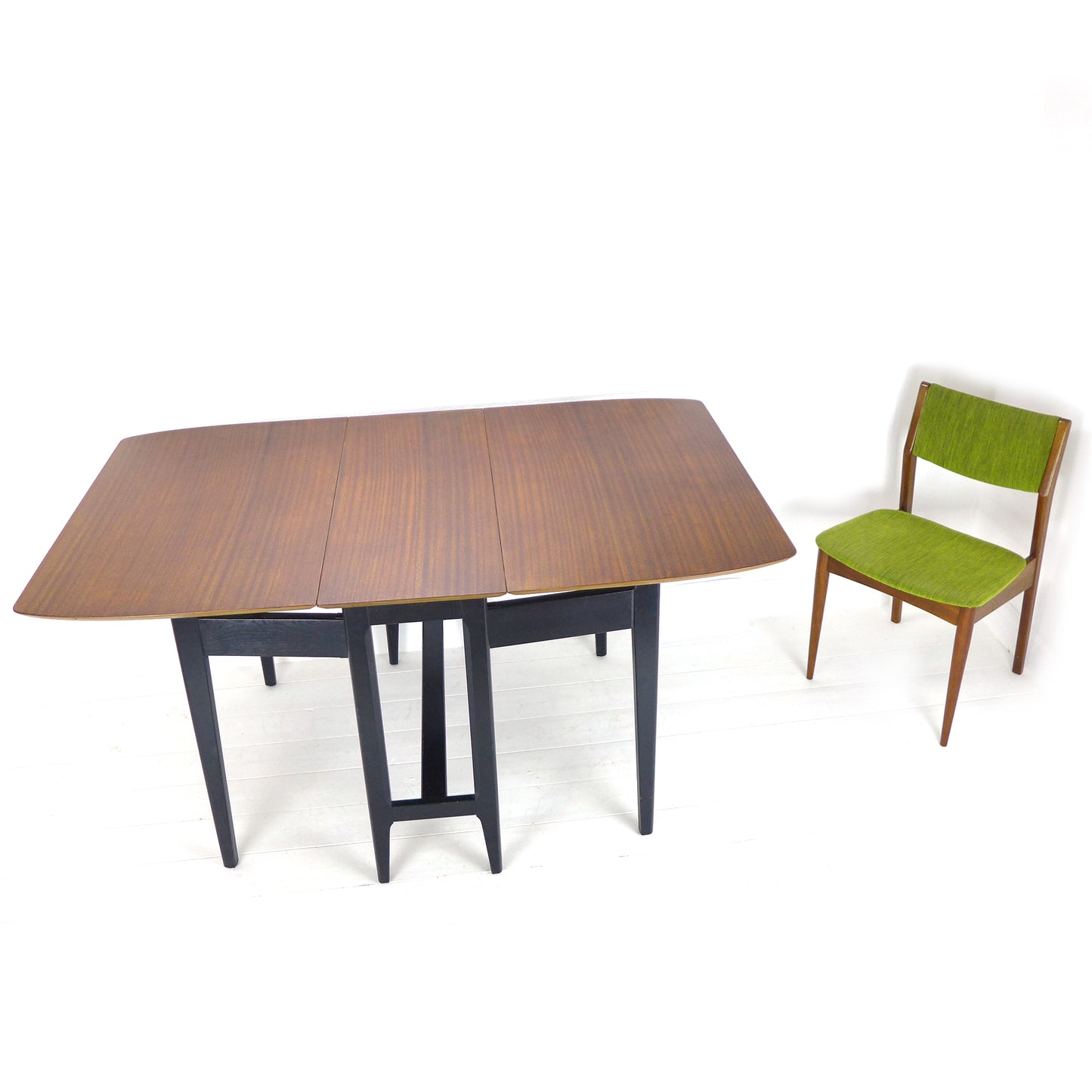 Mid Century Teak Dining Table in Teak - Gateleg/Folding - Kitchen/Home Office