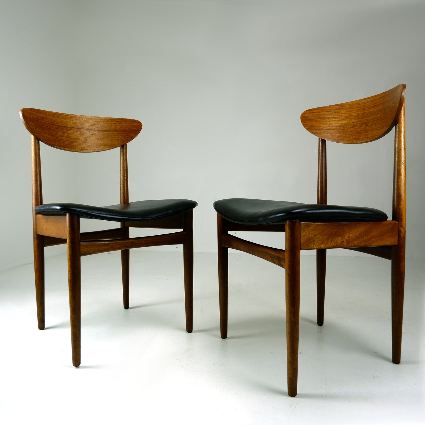 G PLAN Danish Range by Kfod Larsen Teak Dining Table and 4 Dining Chairs - NEW Black Vinyl Fabric - Mid Century Modern