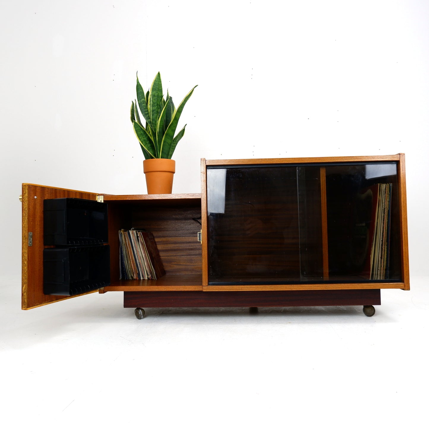 Vintage Teak Record Cabinet with Colour Change Lights! HiFi/Media Unit TV Stand