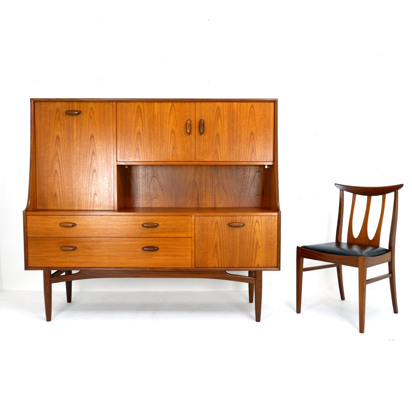 Mid Century G Plan Sideboard / Highboard Drinks Cabinet in Teak