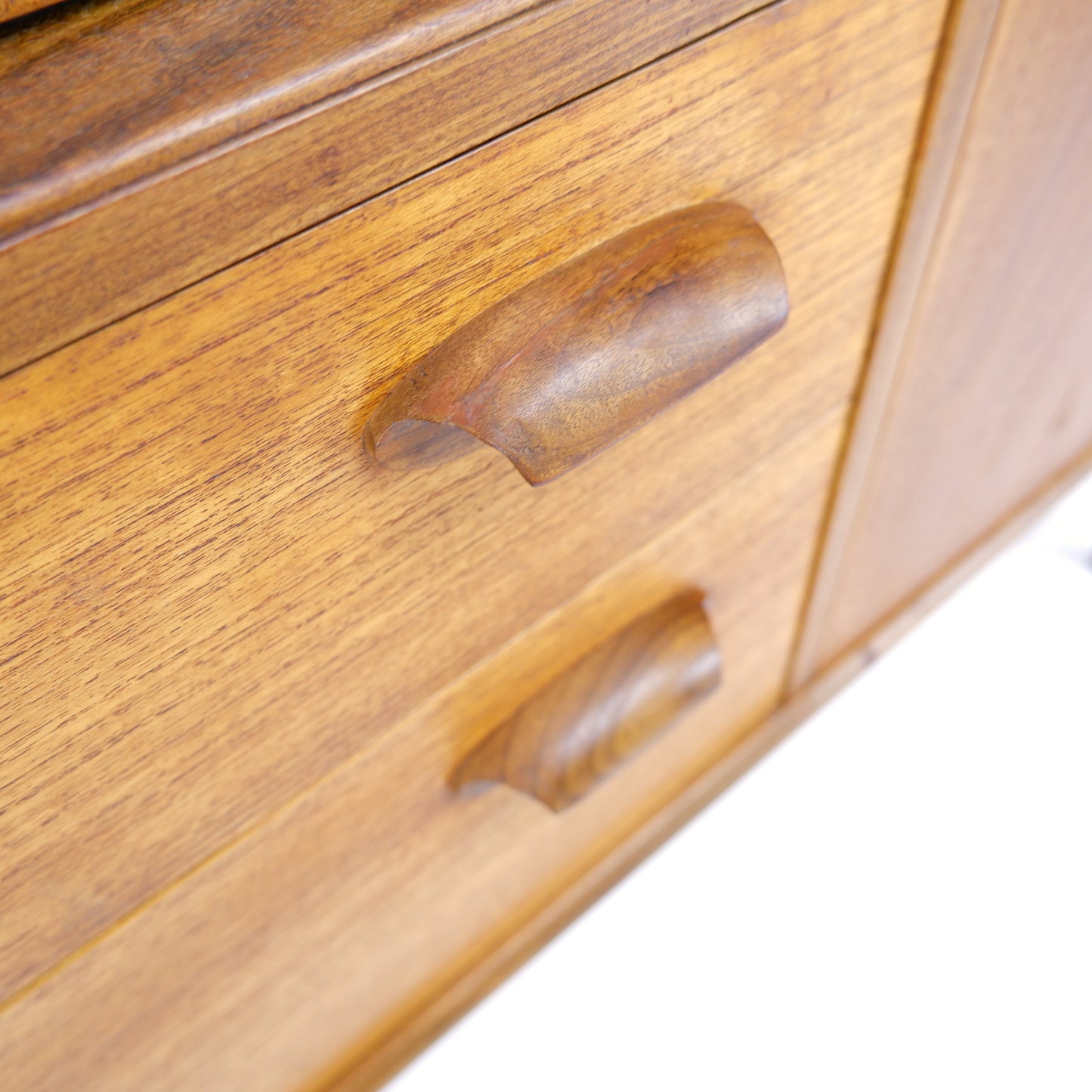 Mid Century G PLAN Teak Sideboard by E Gomme - Cocktail/Drinks Cabinet