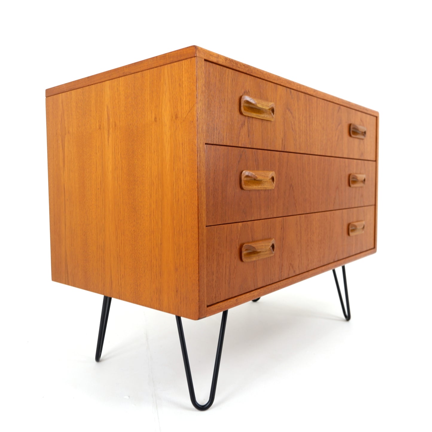 Mid Century G PLAN Teak Chest of Drawers on Hairpin Legs - Sideboard