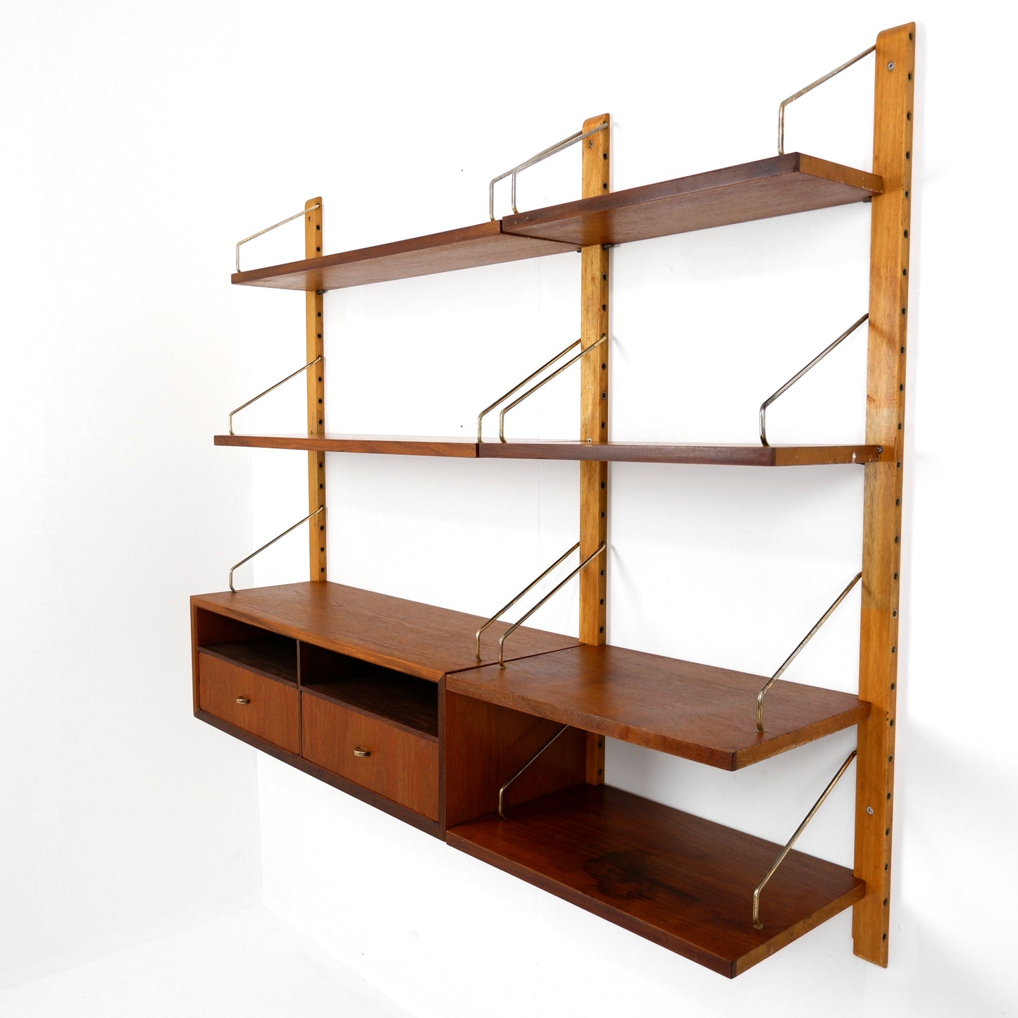 Poul Cadovius Danish Royal System Shelving Wall Unit in Teak - Cocktail/Drinks Cabinet with Bookcase Shelves