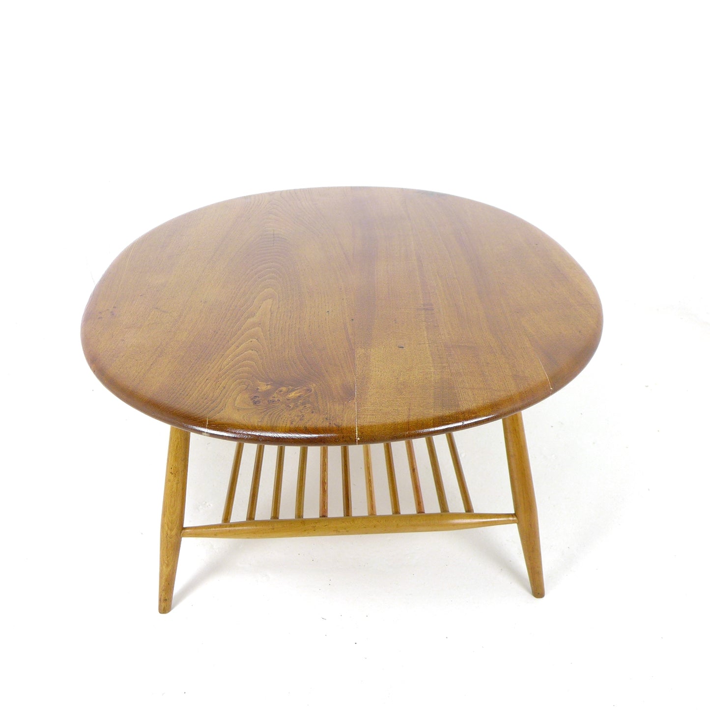 Vintage Ercol Oval Coffee Table with Magazine Rack n.o. 454 Light