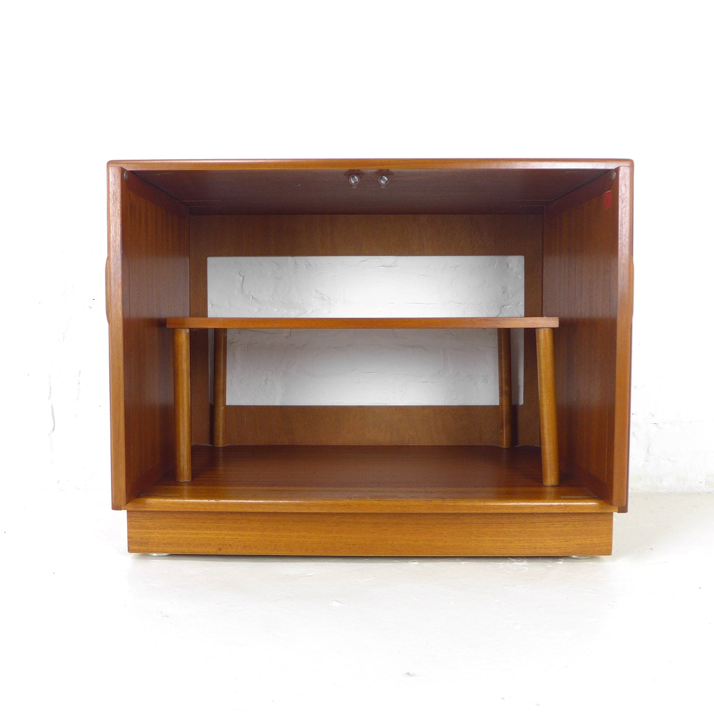 Vintage G PLAN Teak Hifi Cabinet / TV Media Stand