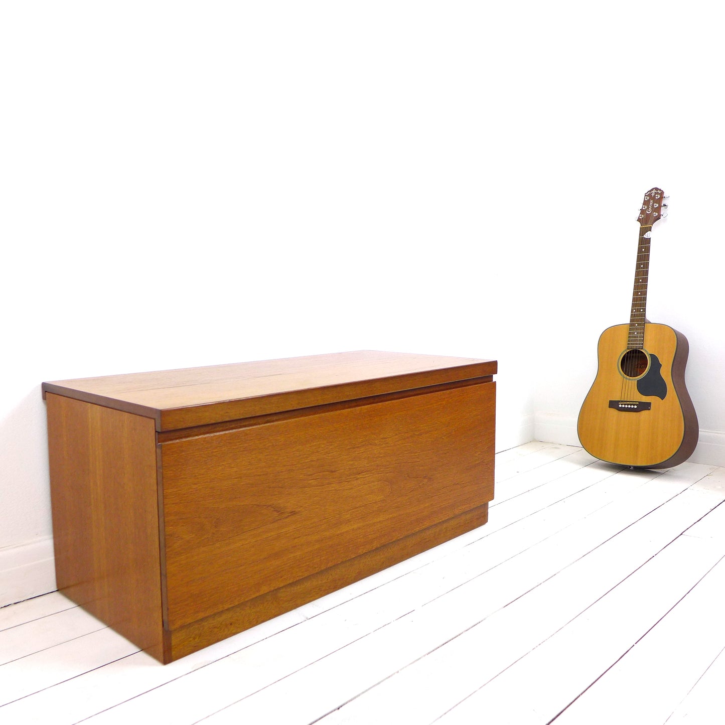 Mid Century Teak TV Stand / Record Cabinet / Compact Sideboard