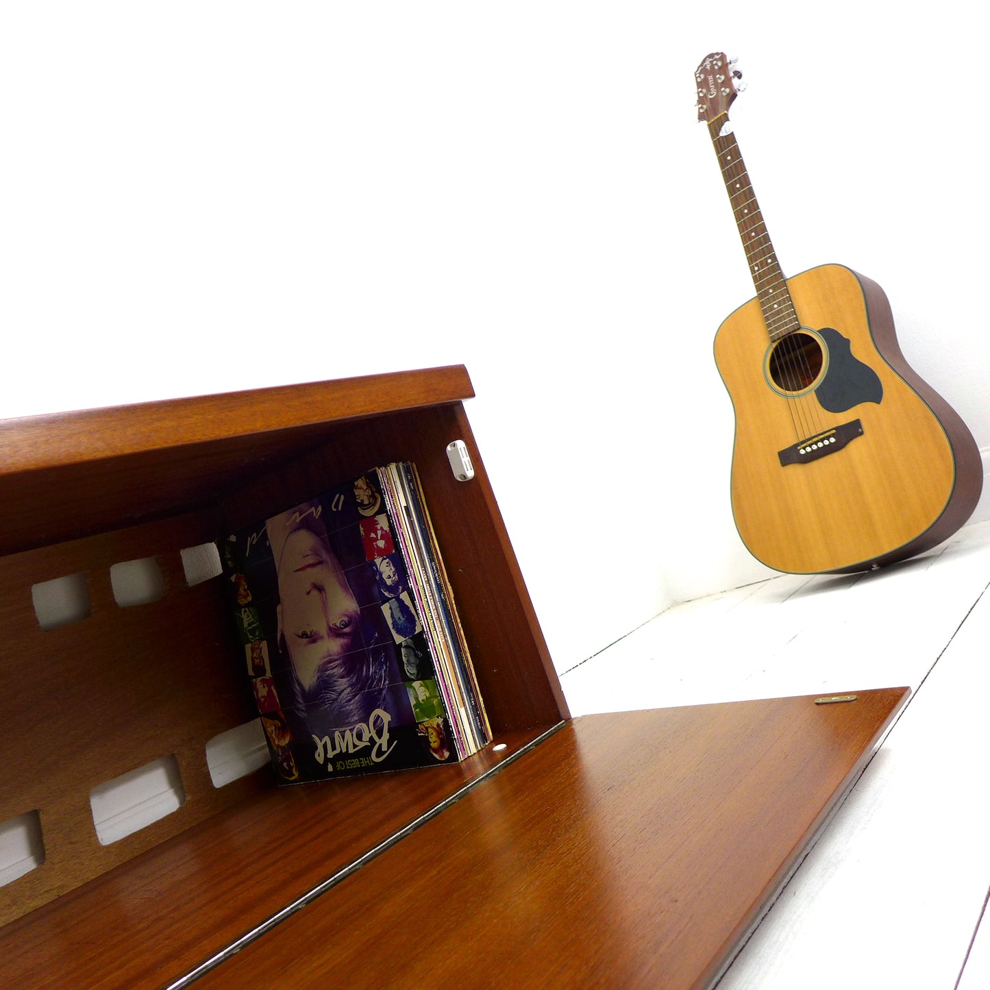 Mid Century Teak TV Stand / Record Cabinet / Compact Sideboard