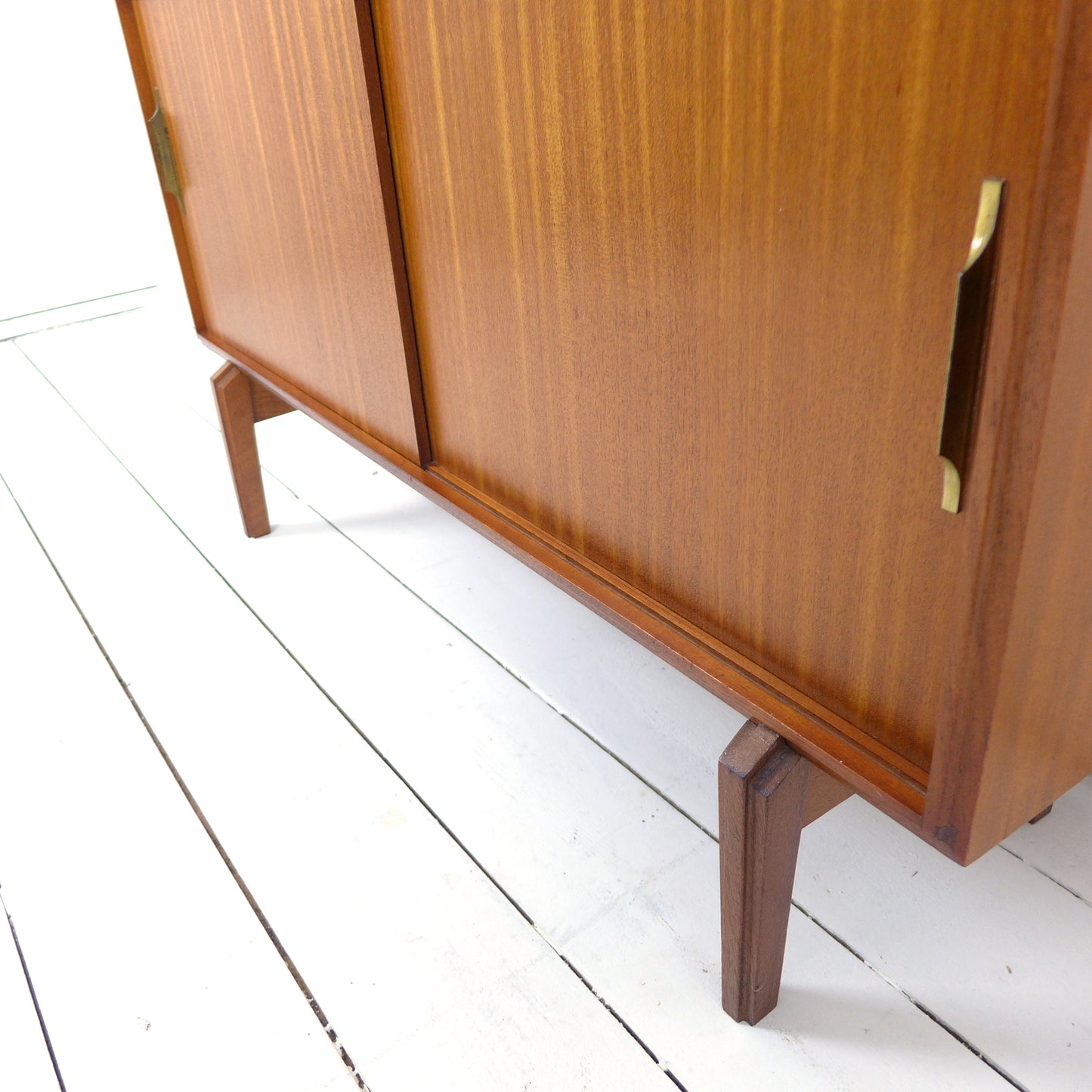 Drinks/Cocktail Cabinet in Teak by Robert Heritage for Beaver & Tapley