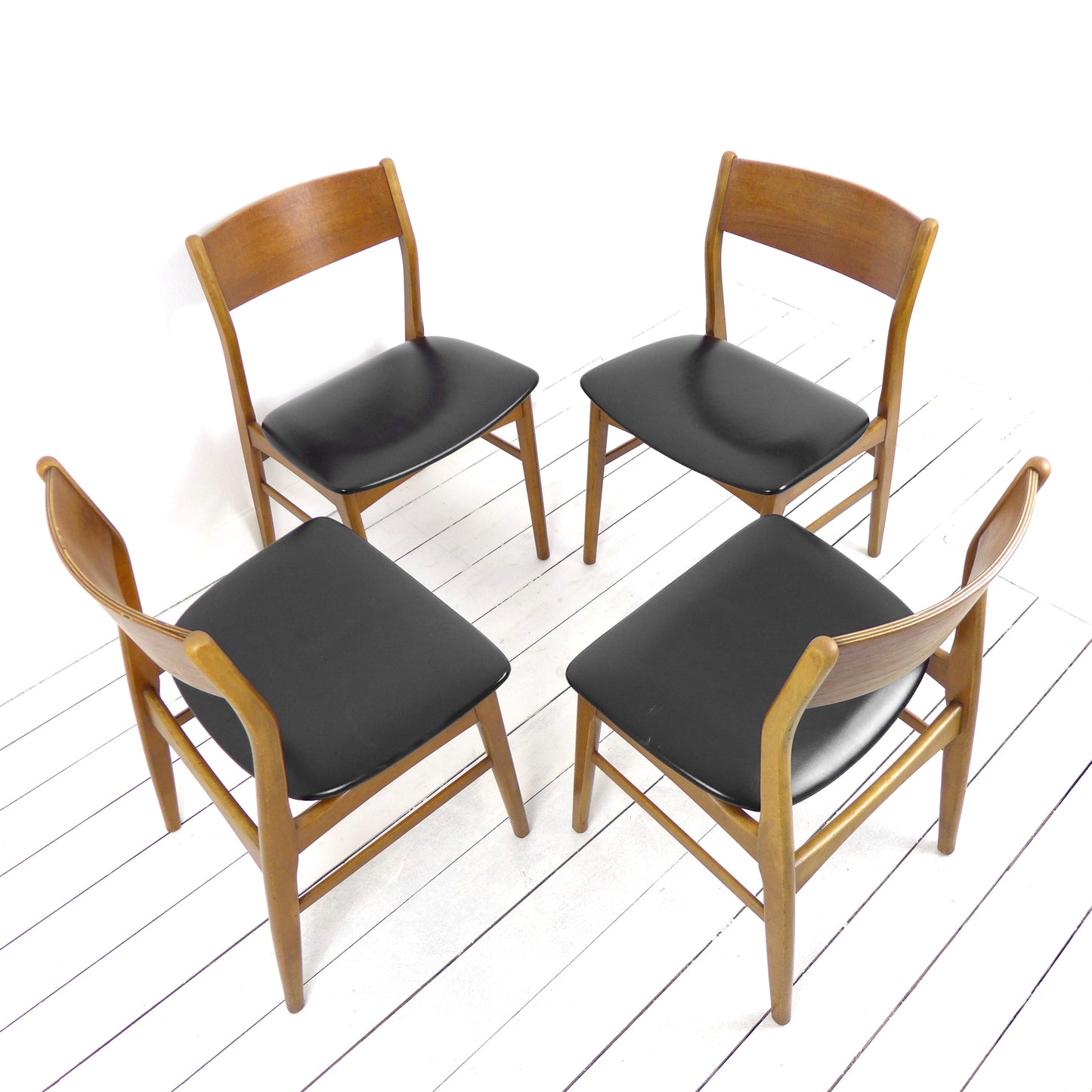 Set 4 Mid Century Dining Chairs in Black Vinyl