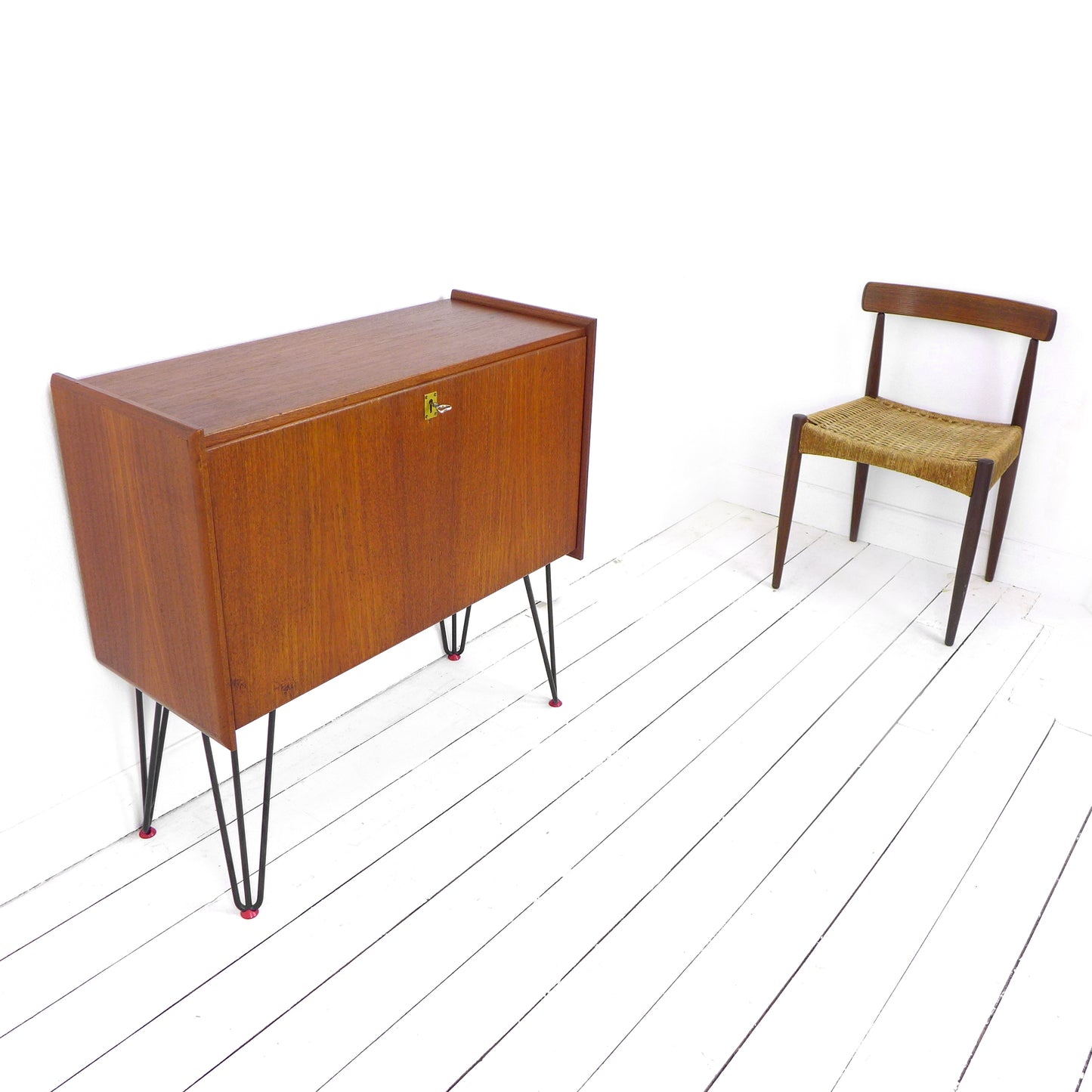 Scandinavian Teak Sideboard / Drinks Cabinet on Atomic Hairpin Legs