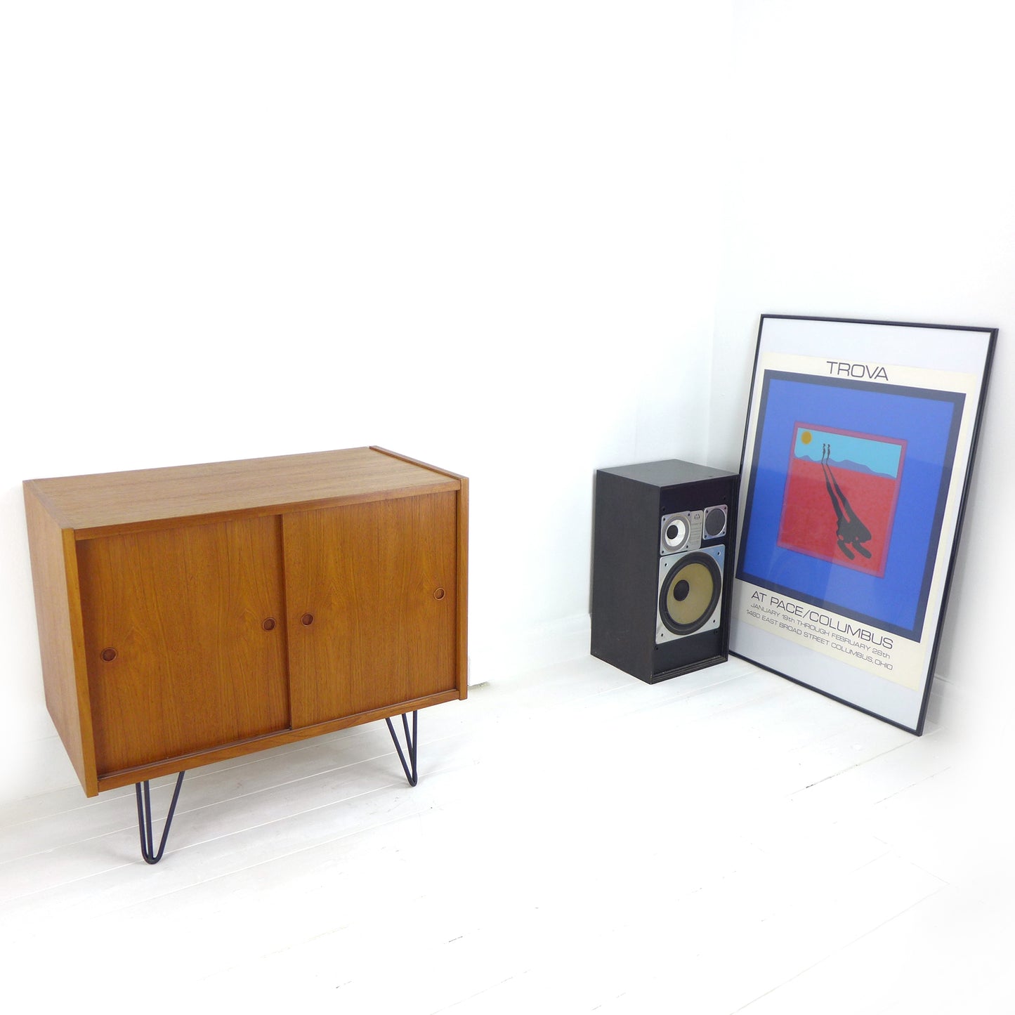 Danish Mid Century Teak Sideboard on Hairpin Legs - Record / Drinks Cabinet / TV Stand Vintage