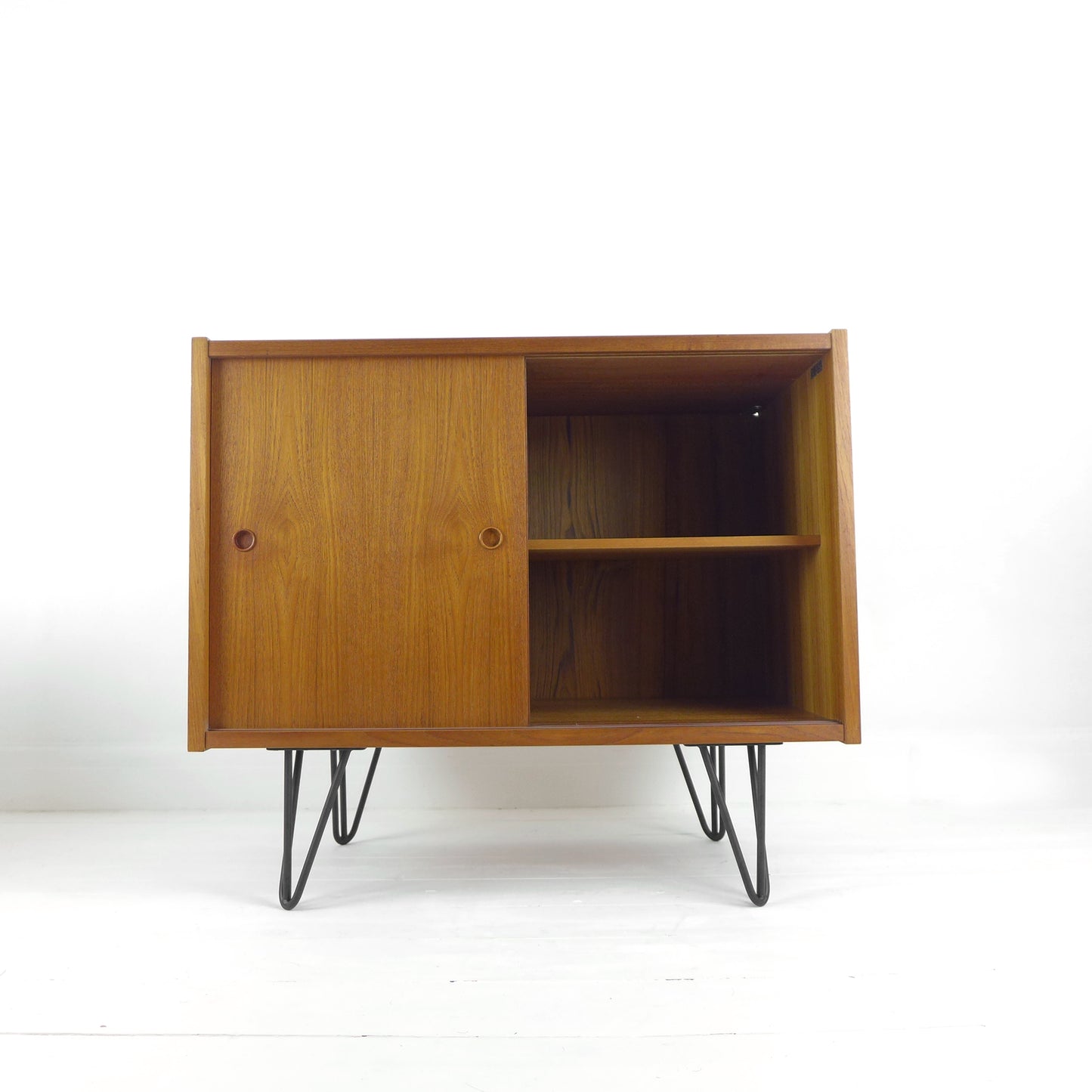 Danish Mid Century Teak Sideboard on Hairpin Legs - Record / Drinks Cabinet / TV Stand Vintage