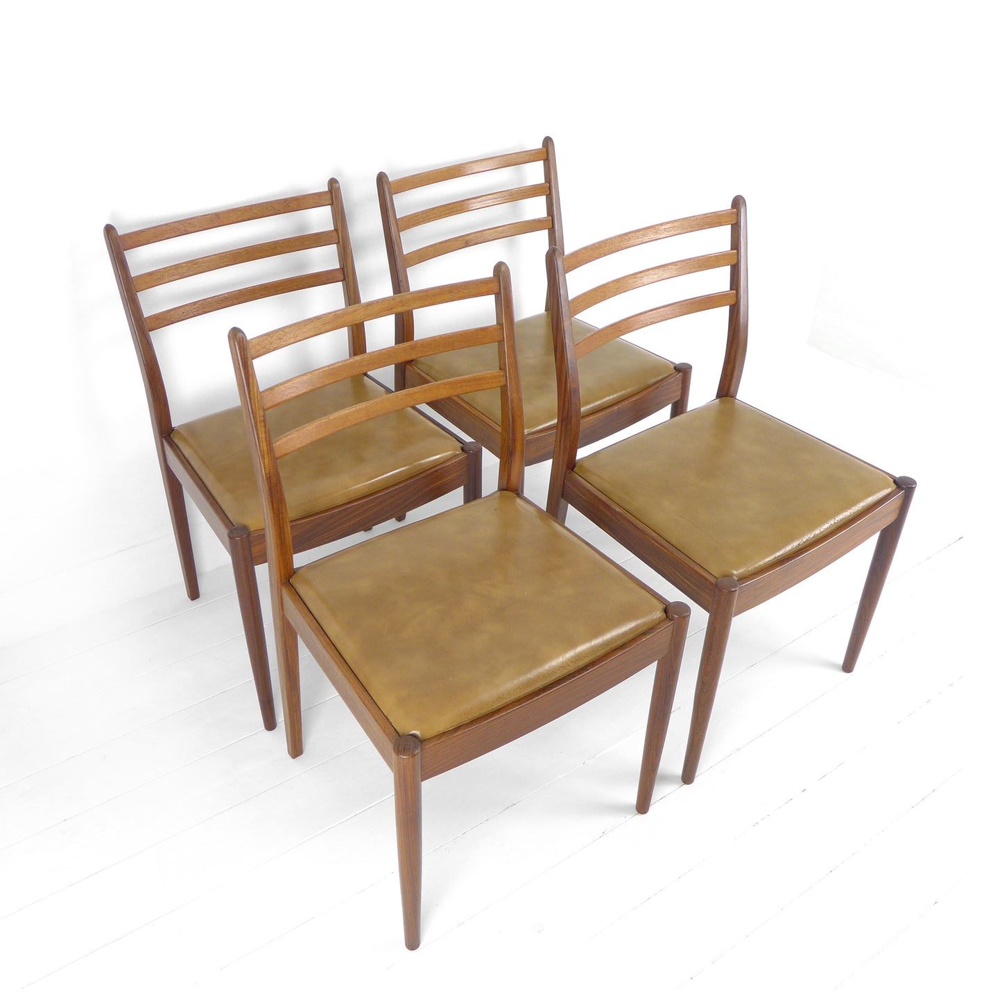 Vintage G PLAN Dining Chairs x4 - Original Leather Seats - Mid Century Teak Set of 4